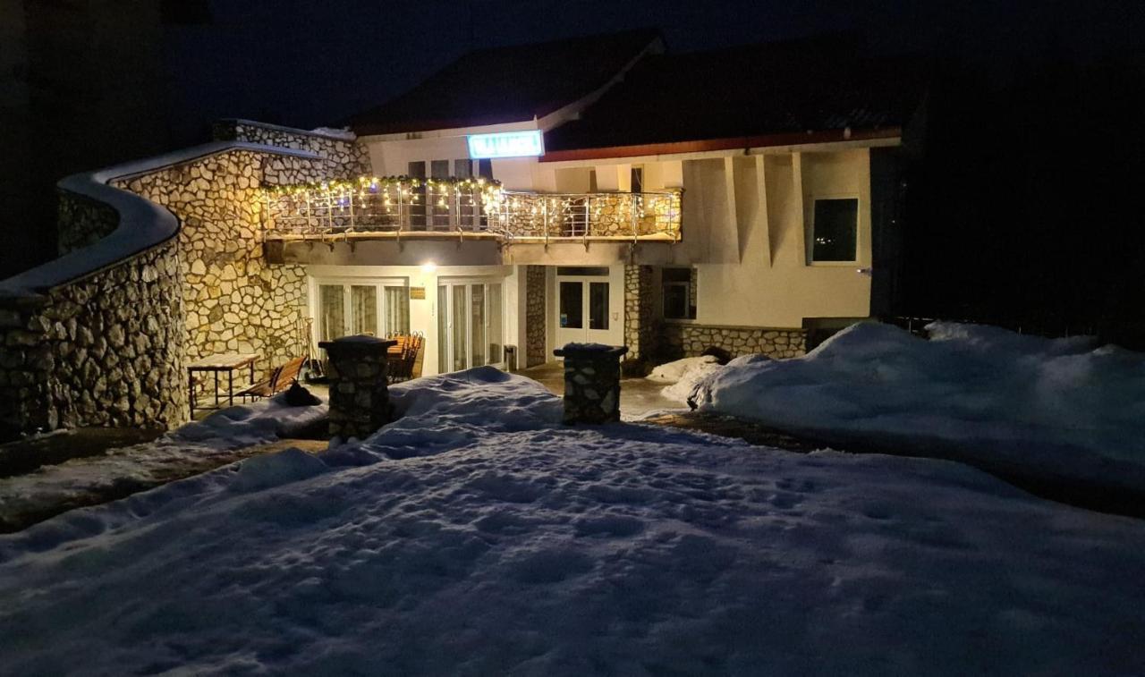 Vila Liliacul Stana de Vale Zewnętrze zdjęcie